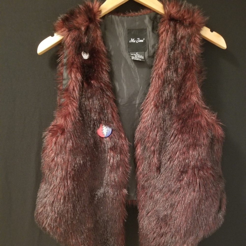 Festi Vest - image 1